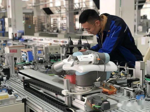 探訪國內(nèi)最大智能制造培訓(xùn)基地 賦能產(chǎn)業(yè)升級，計(jì)劃與青島所有高校共建網(wǎng)絡(luò)工程合作